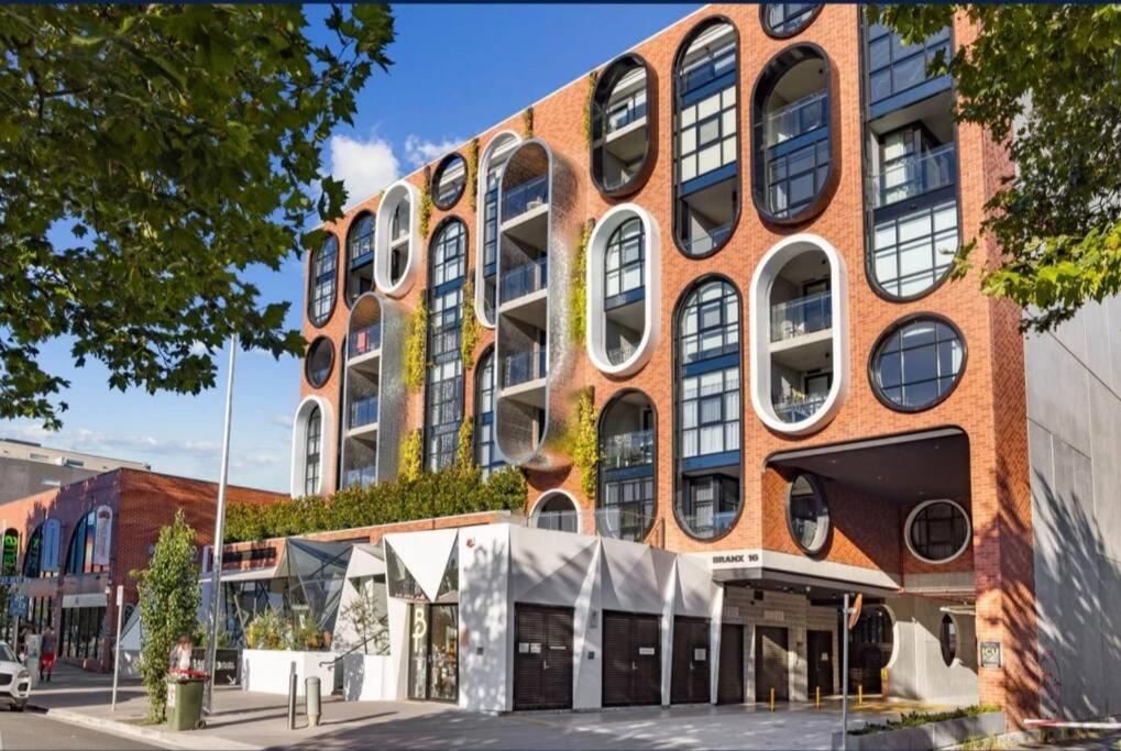 Convenient modern 2B2B apartment in Braddon - B&B