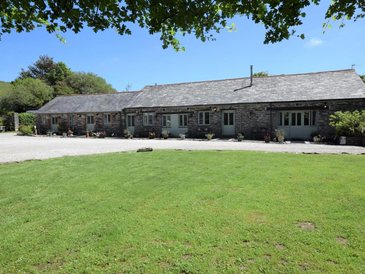 1 Bed in Tintagel 36926 - Ferienwohnung