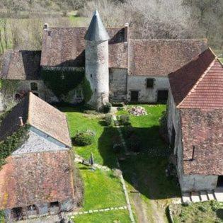 B&B Brigueil-le-Chantre - Chateau Mareuil - Bed and Breakfast Brigueil-le-Chantre