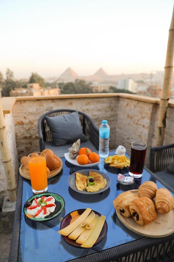 B&B Cairo - King Tout Hotel Pyramids view - Bed and Breakfast Cairo