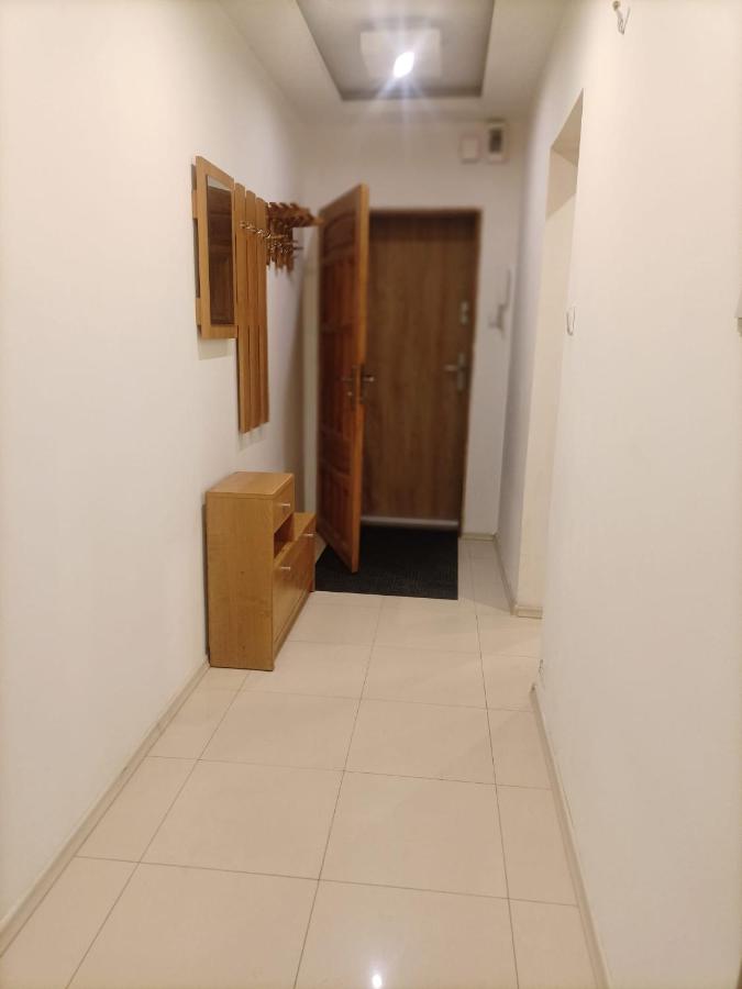 APARTAMENT NAD JEZIORKIEM KĘTRZYŃSKIM - B&B