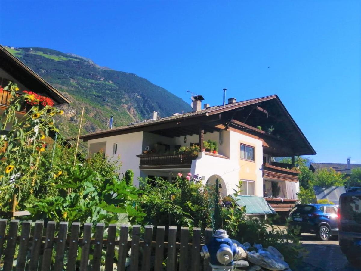 Ferienwohnungen JoJaSa - B&B