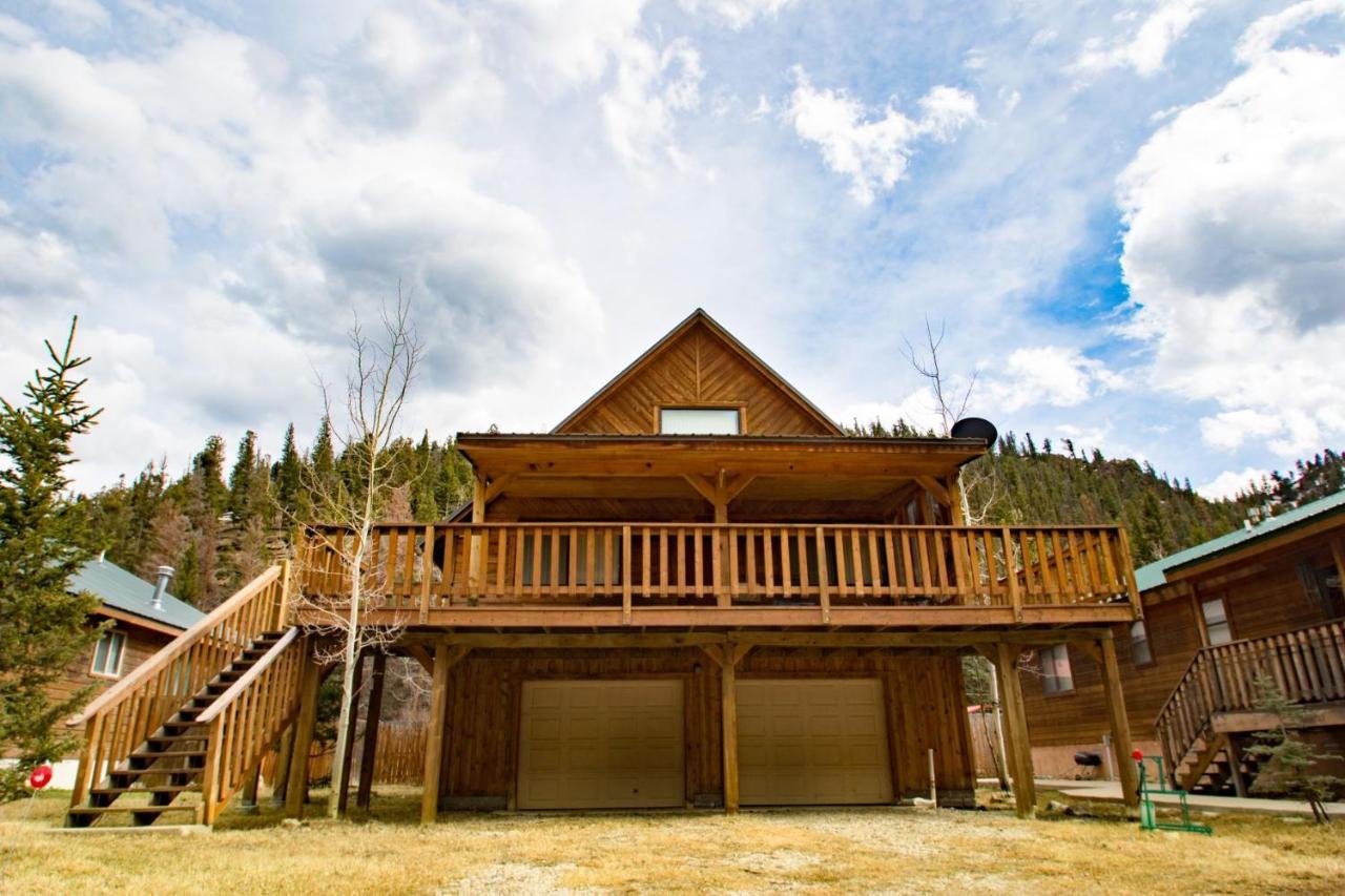 The Bunkhouse By The River With High Speed Wifi - B&B