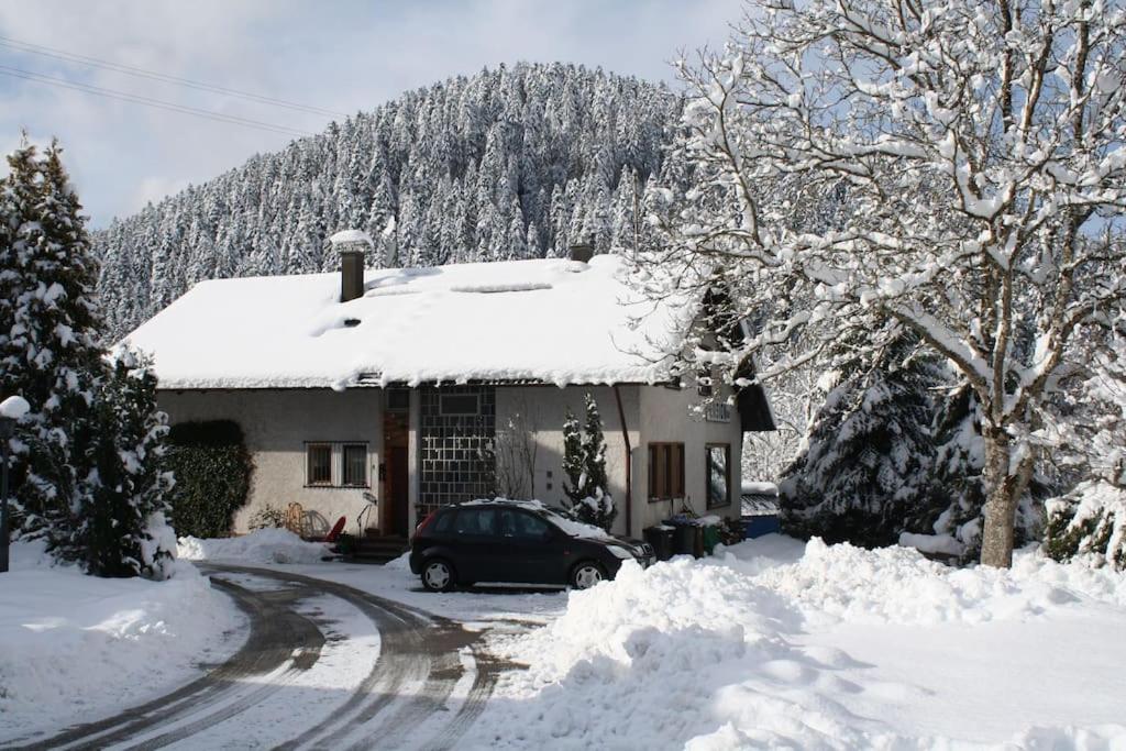 Ferienwohnung Blaess - B&B Alpirsbach