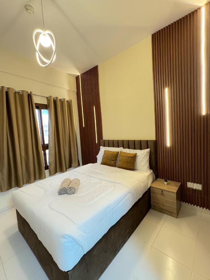 B&B Dubai - RksHome Studio Apartment Baniyas Metro Exit 2 - Bed and Breakfast Dubai