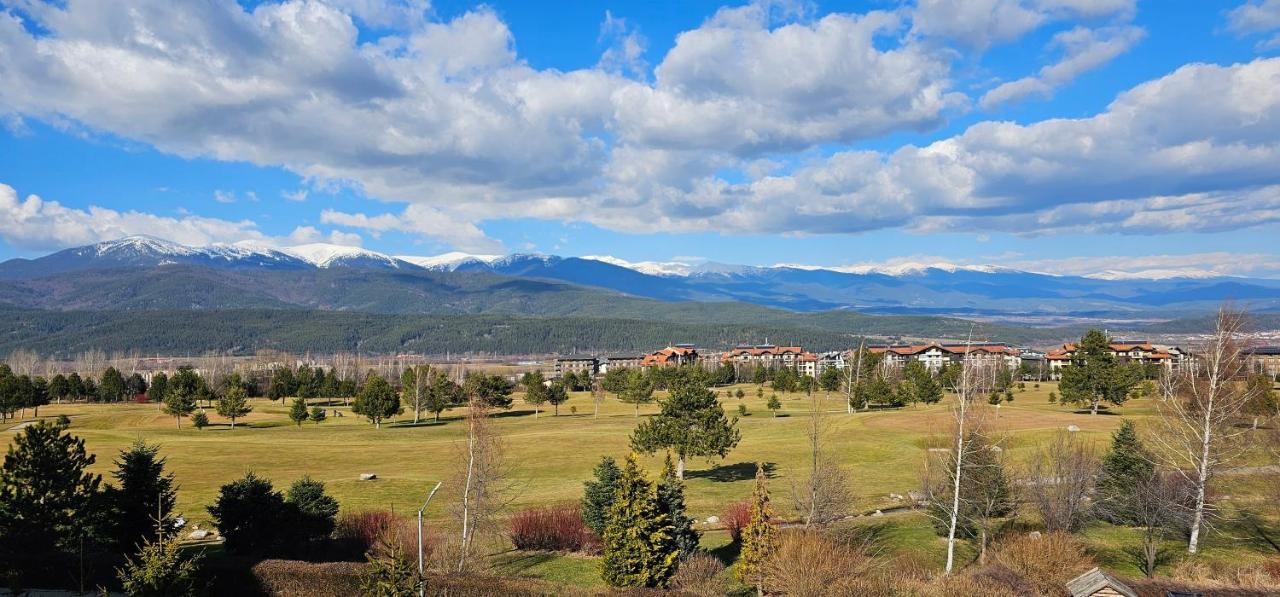 Green Peaks Suite in Pirin Golf & County Club - B&B Razlog