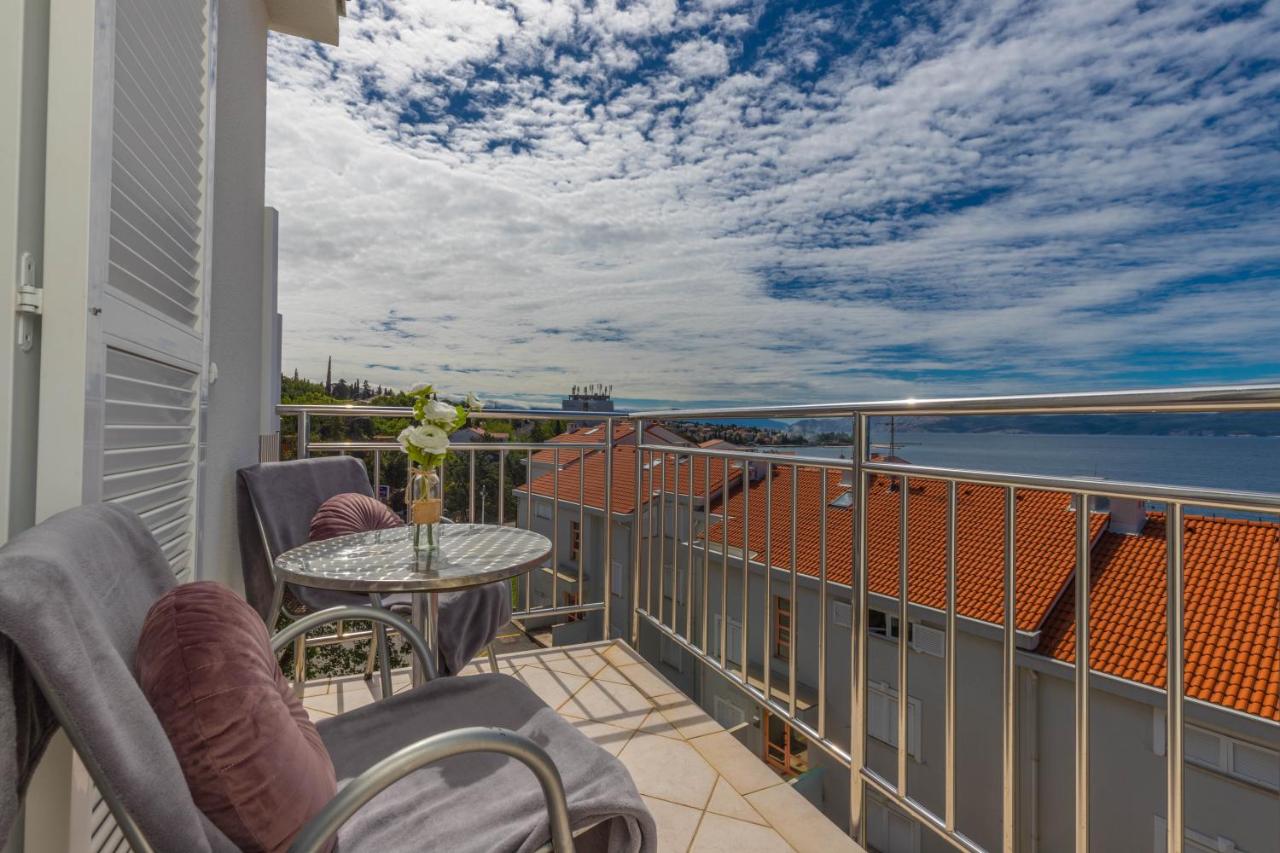 Nala Apartman 9 - Bed and Breakfast Selce