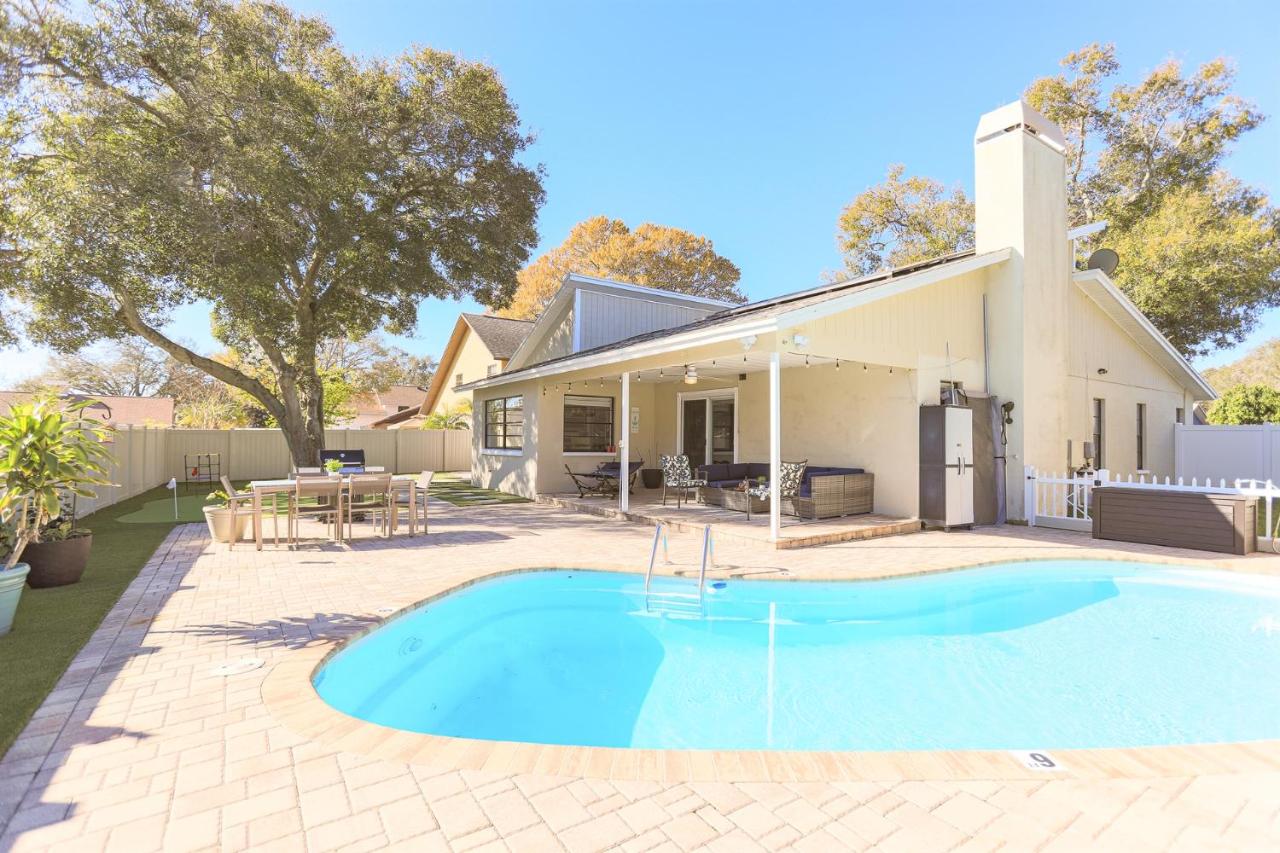 Snook Haven - Hot Tub, Pool, Minigolf, Dog Space - B&B