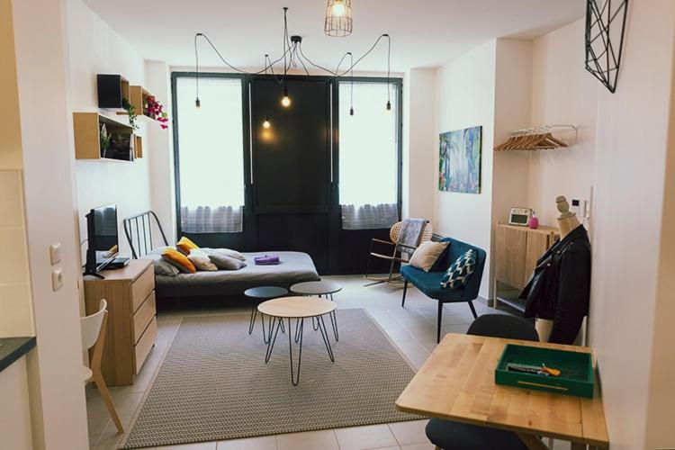 Matabiau station SNCF - City center - B&B