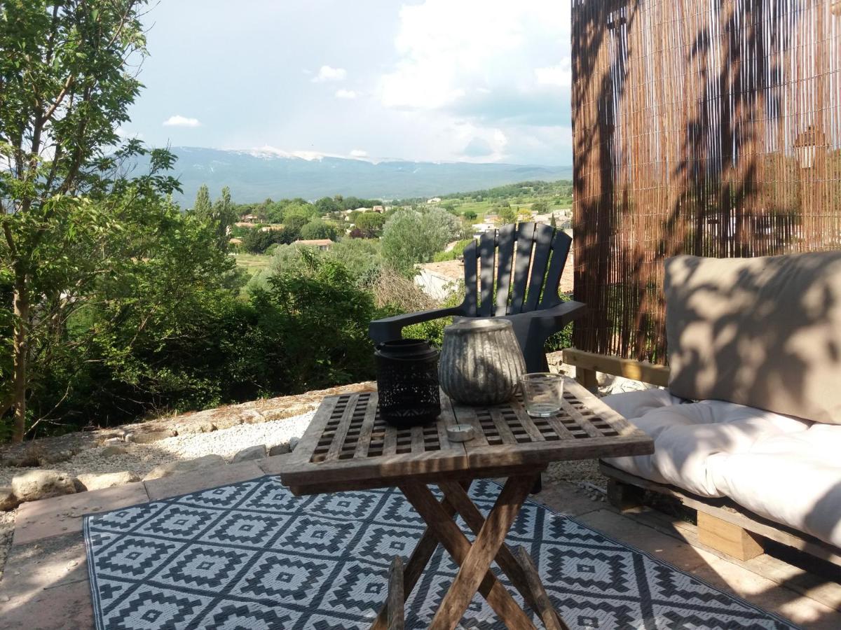 MAISON COSY VENTOUX avec jardin vue Ventoux à Mormoiron - Bed and Breakfast Mormoiron