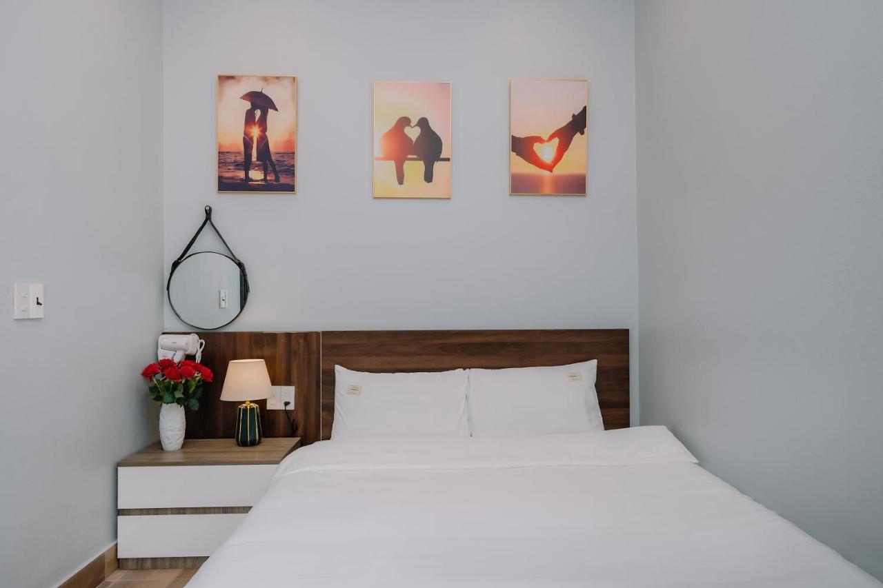 King Room with Balcony