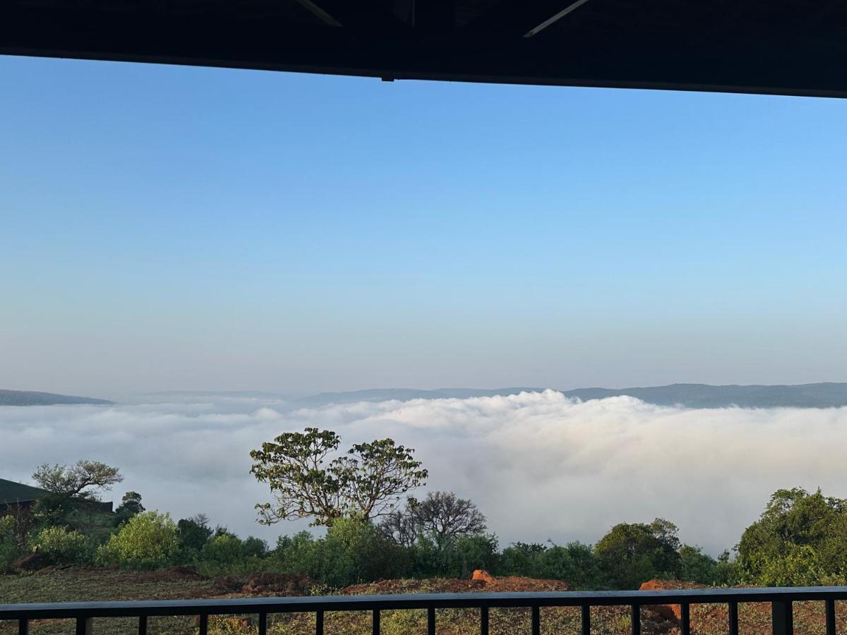 Redstone Villa By Koyna Stays - Ferienwohnung Ghanbi