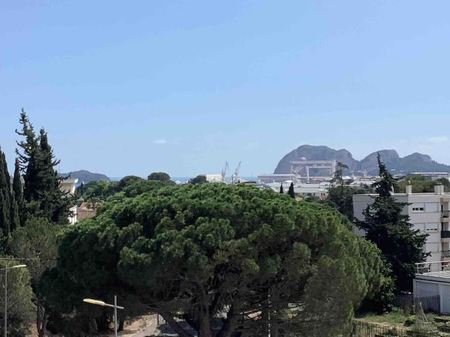 Joli T3 neuf, Clim, 2 chambres ,vue panoramique. - Ferienwohnung