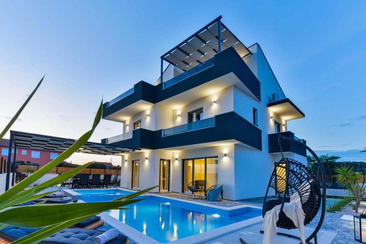 Holiday home in Bibinje with sea view, balcony, air conditioning, WiFi 5201-1 - B&B