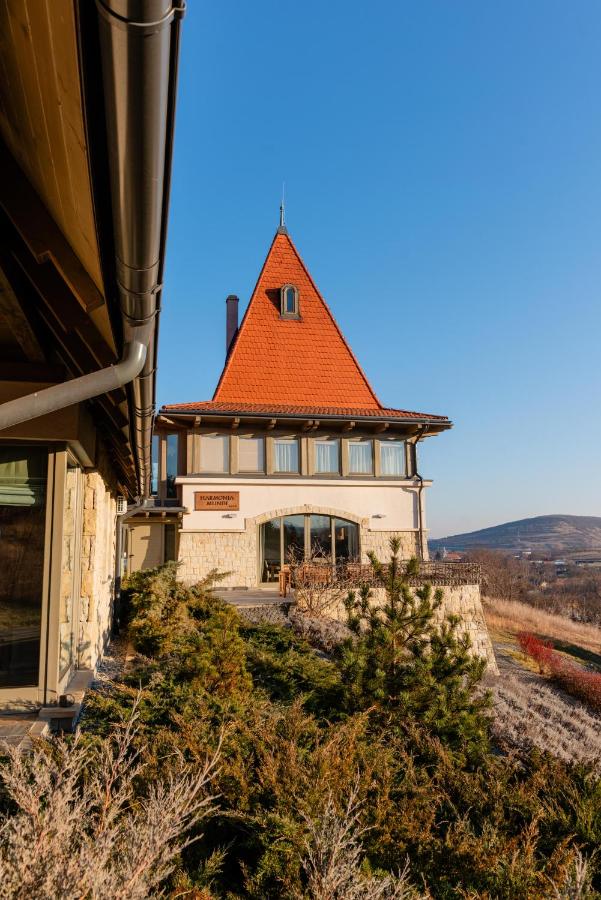 Harmonia Mundi - Bed and Breakfast Vlaha