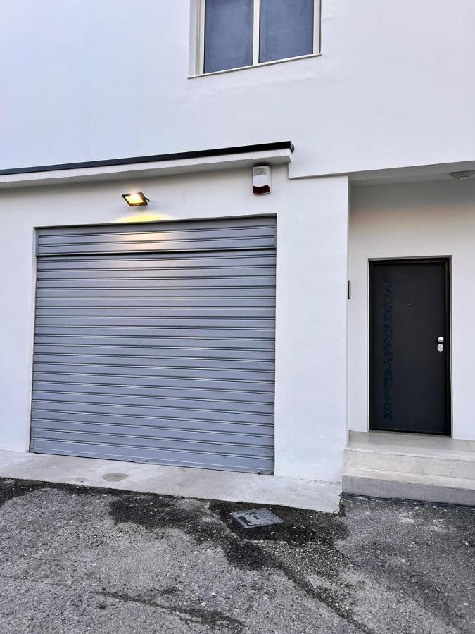 Villa Chaplin - Chambres d’hôtes Tirana