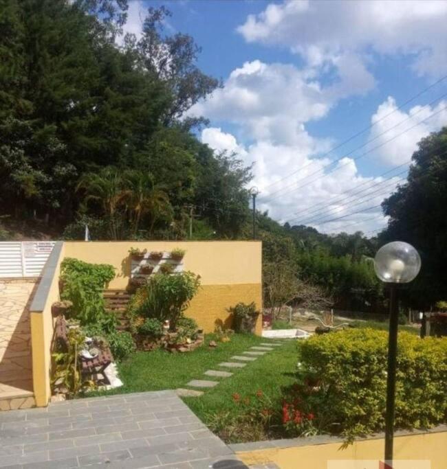 Casa Aconchegante em Serra Negra - Ferienwohnung