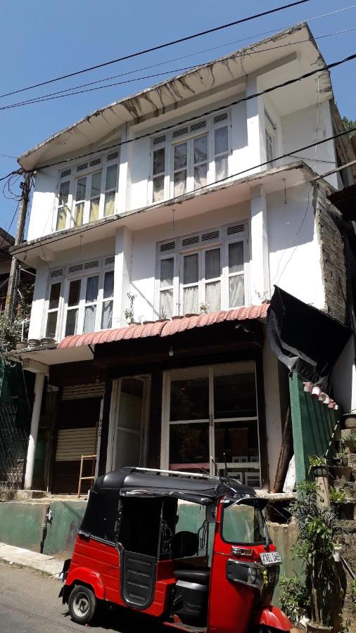 Shalom View Homestay - B&B