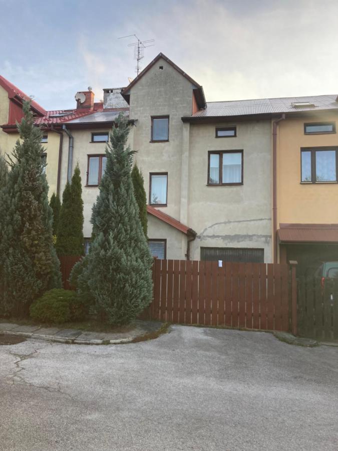 Duże pokoje w nowoczesnym stylu - B&B Kielce