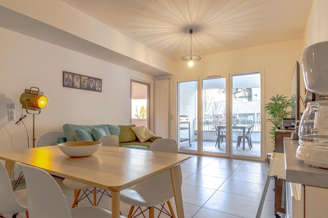 Reflet du Veyrier 4 étoiles - Proche lac & Vieille Ville, Garage privé, Secteur recherché - B&B