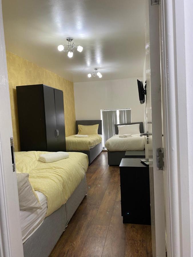 B&B Manchester - Rusholme Rooms - Bed and Breakfast Manchester