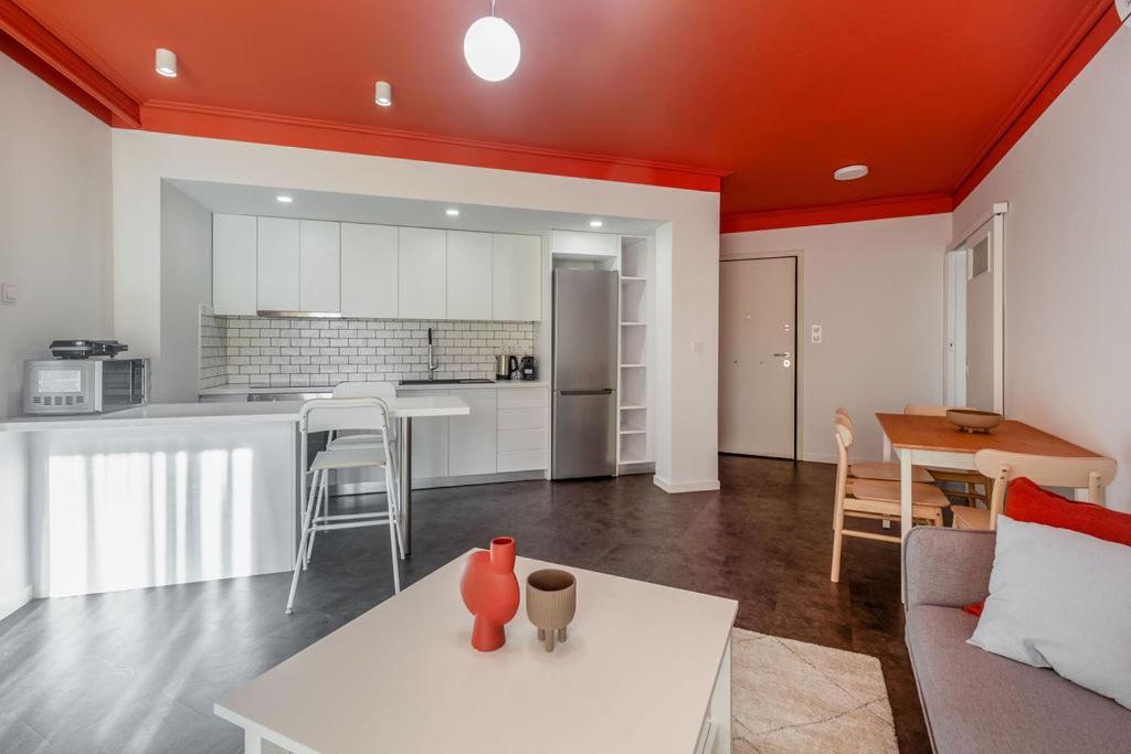 OneZeroTwo by Zoia Living - B&B