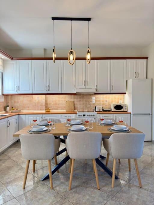 Angelika house Roda - B&B
