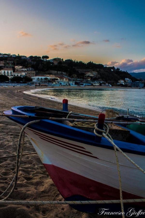 B&B Soverato Centro - Bed and Breakfast Soverato Marina