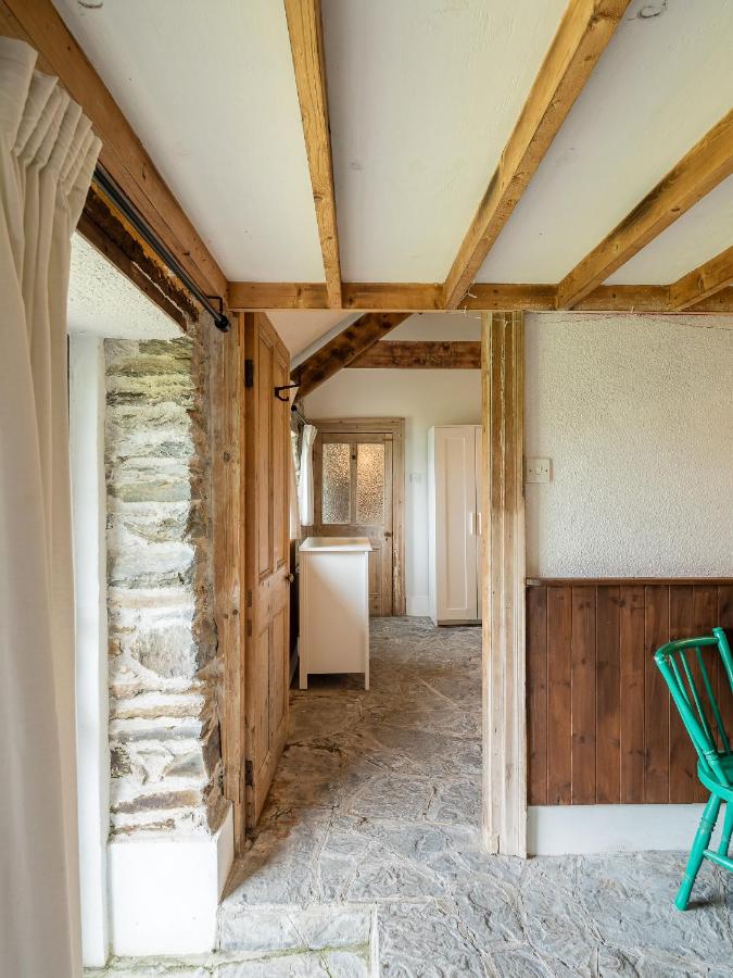 Ventry Farm - Shamrock Cottage by Trident Holiday Homes - B&B Ventry