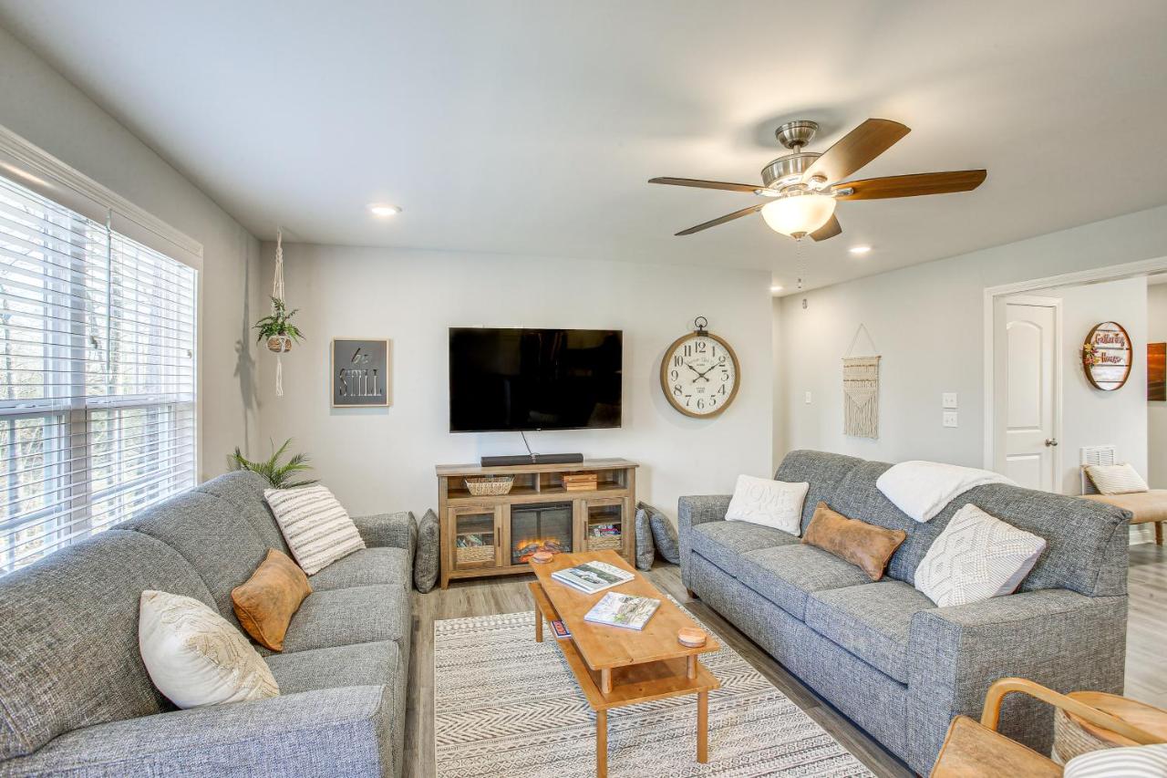 Lovely Scottsville Home, Minutes to Bowling Green - Chambres d'hôtes Scottsville