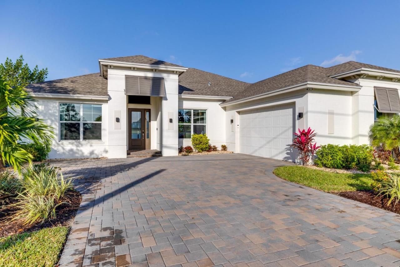 Port St Lucie Home with Lanai about 4 Mi to Downtown - Chambres d’hôtes