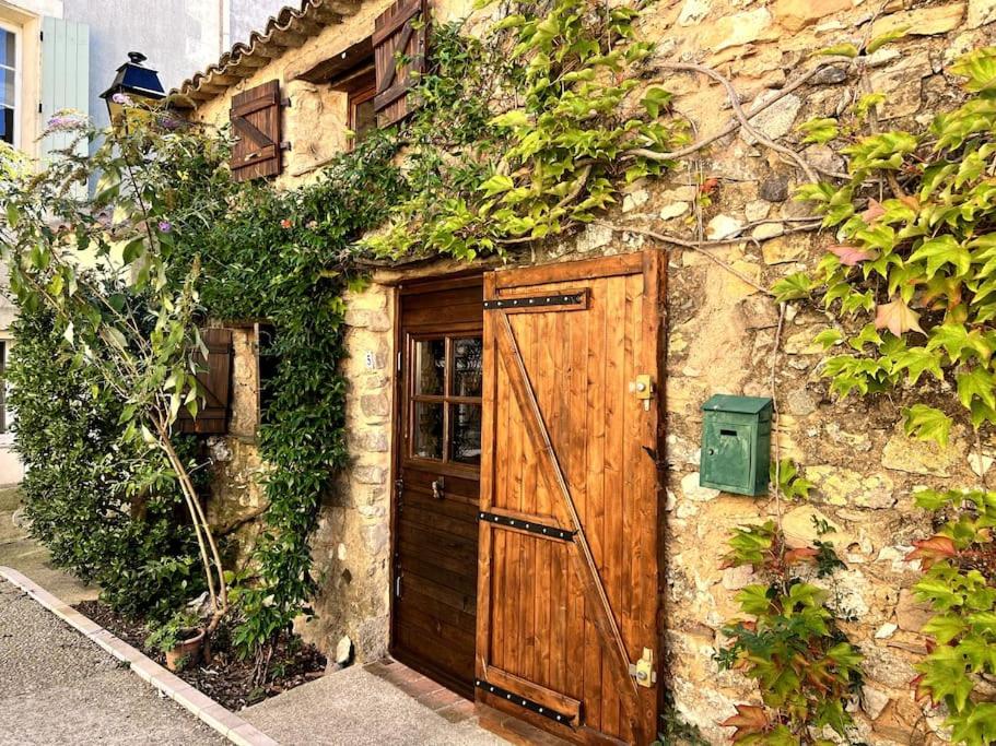 B&B Assignan - La Maison De Blanche Neige - Bed and Breakfast Assignan