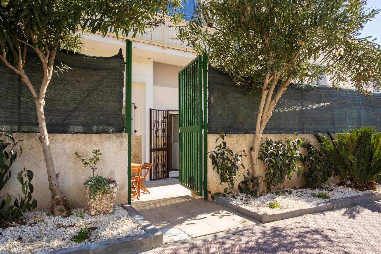 Casa con jardín