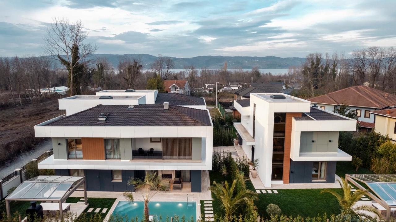 Lulus Villas - Bed and Breakfast Sapanca
