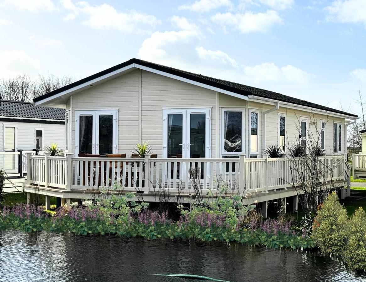 Meadows 51 - Southview Holiday Park Skegness - B&B