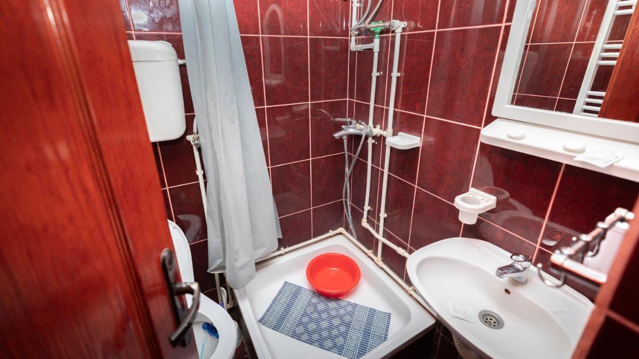 Twin Room with Private Bathroom