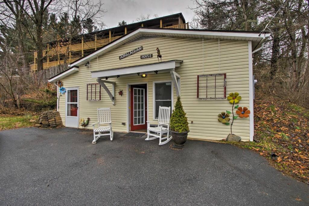 Appalachian House Downtown Boone ON King Street - B&B