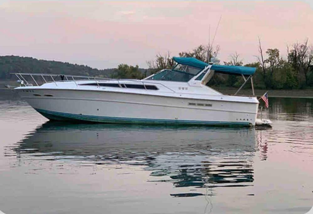 Beautiful Yacht on Catskill Creek - Ferienwohnung