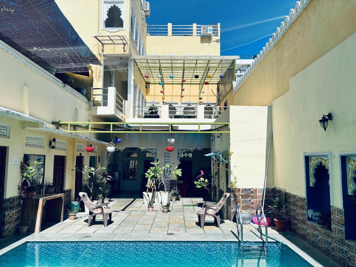 B&B Udaipur - Hotel Ushaan Haveli - Bed and Breakfast Udaipur