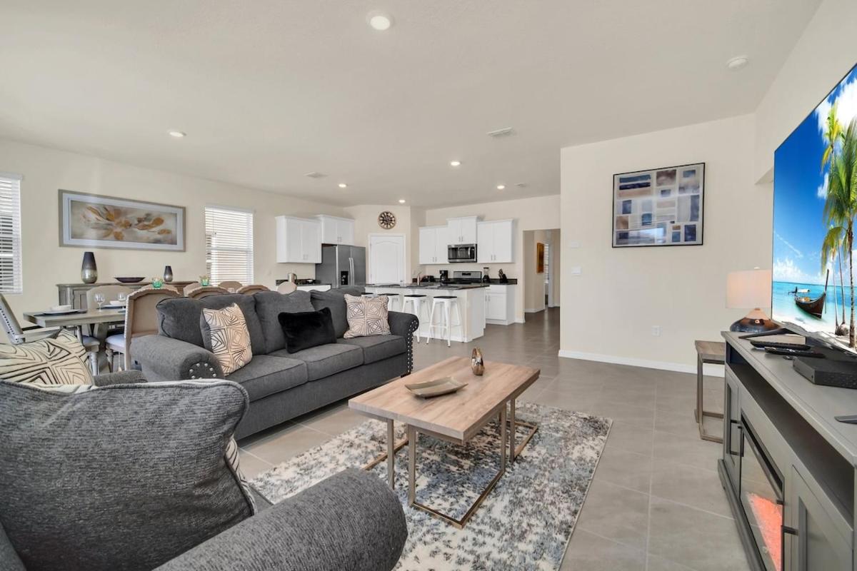 Exclusive 7BR Villa by Disney w Private Pool - B&B Davenport