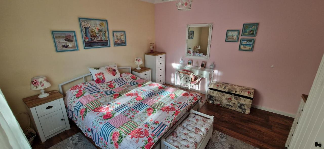 Großes Doppelzimmer