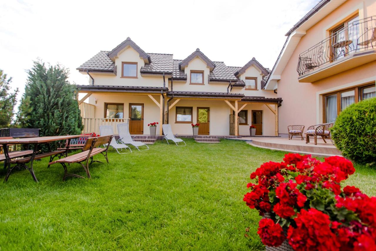 Domki i Pokoje -WISIENKA - B&B