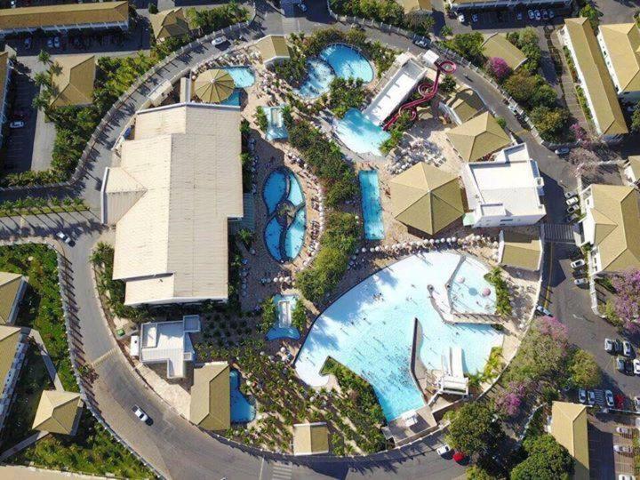 Lacqua Di'Roma - Parque aquático privativo, 5 pessoas, cozinha completa GA - B&B