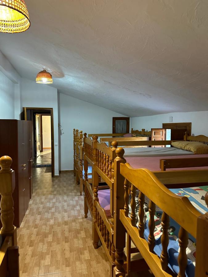Chambre Familiale avec Salle de Bains Privative
