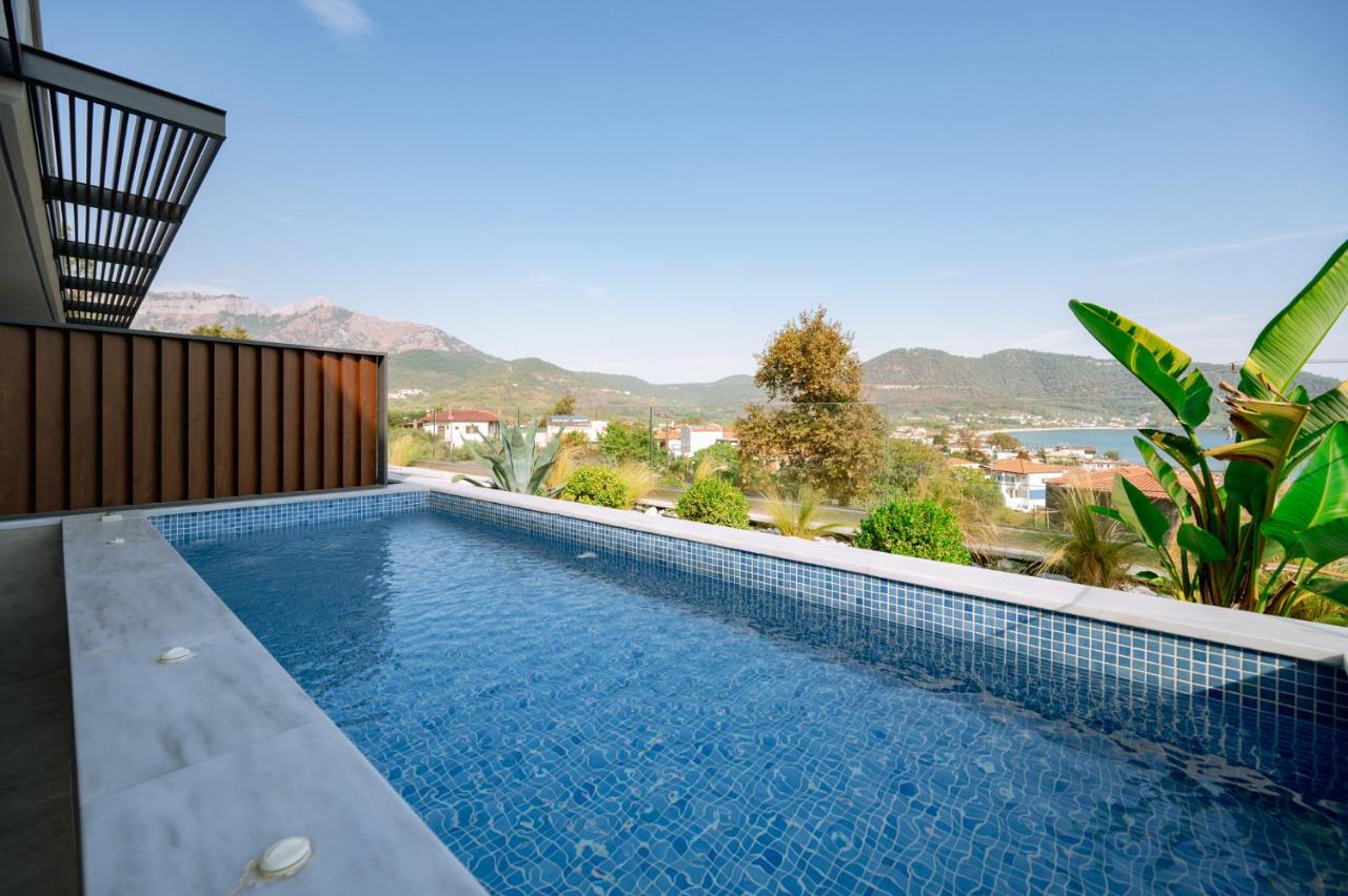 Deluxe Double Room with Small Private Pool (NOT heated)