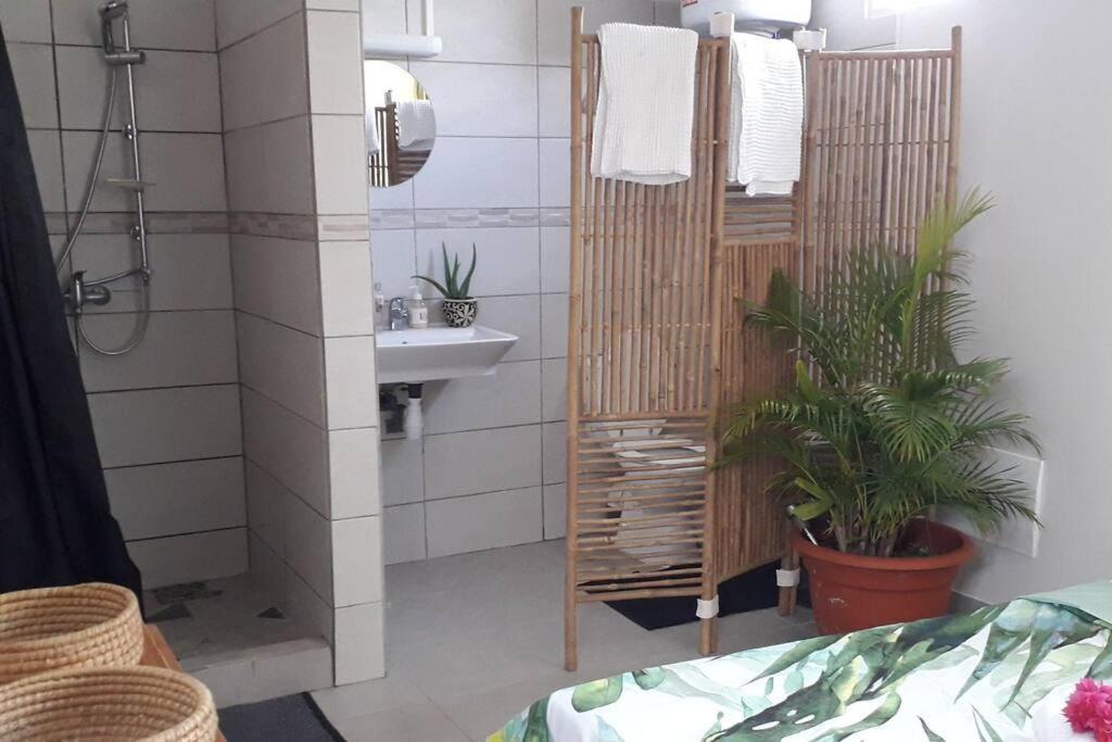 B&B Schoelcher - Tropical urban - Bed and Breakfast Schoelcher