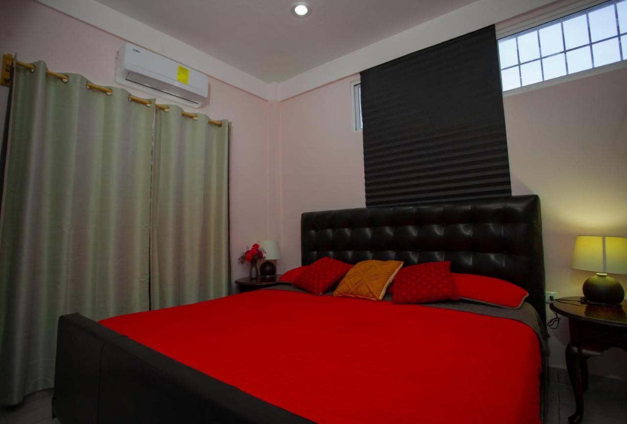 Centrico y cómodo departamento, sobre Avenida principal en Cancún. - B&B