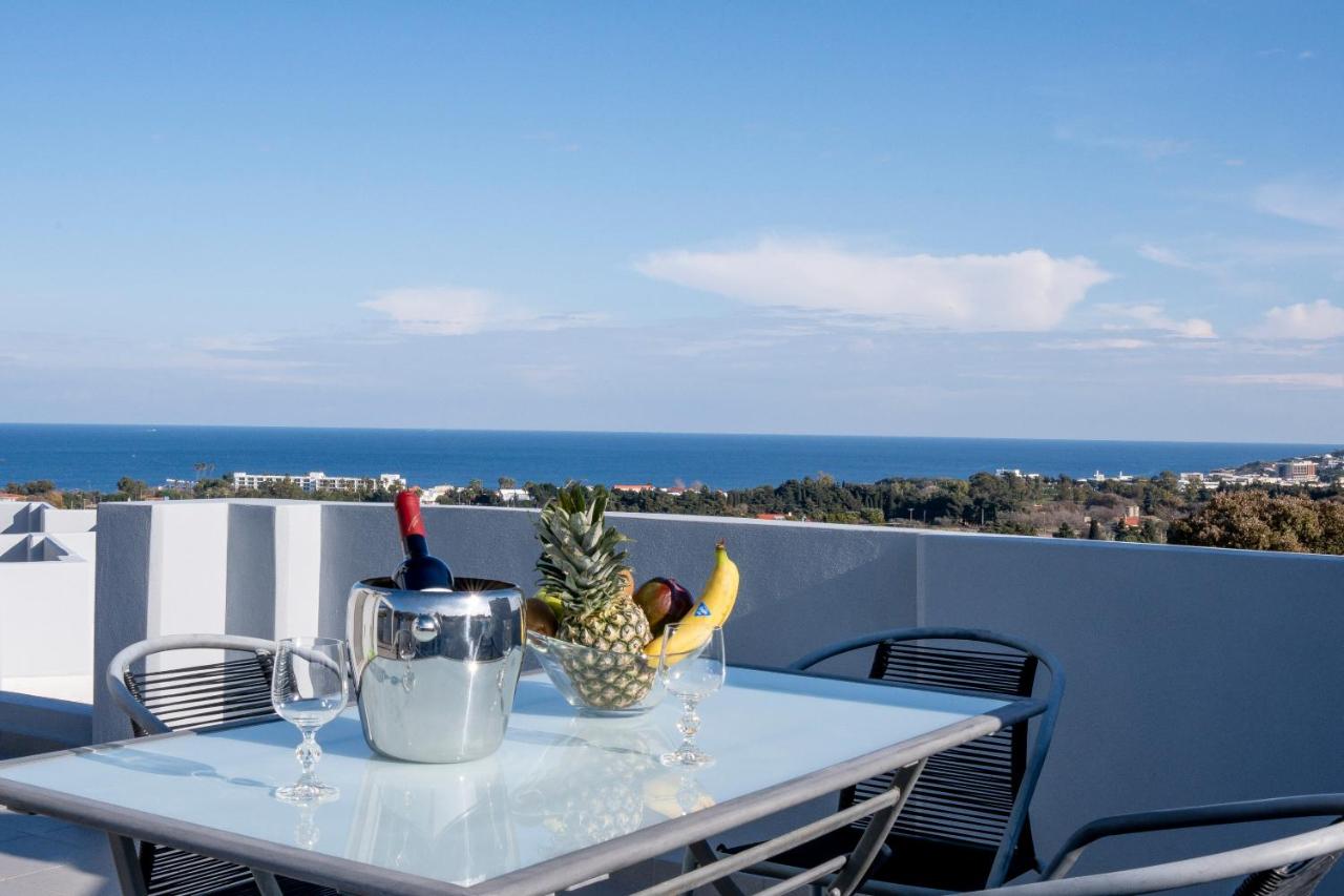 B&B Rodi - E&A luxury apartment with sea view - Bed and Breakfast Rodi