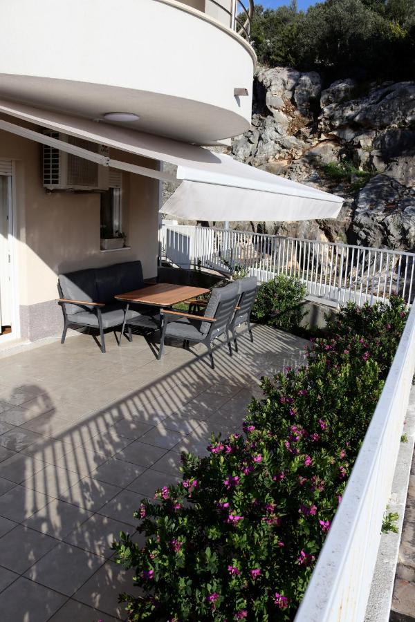 Aurora Luxury Apartment - Bed and Breakfast