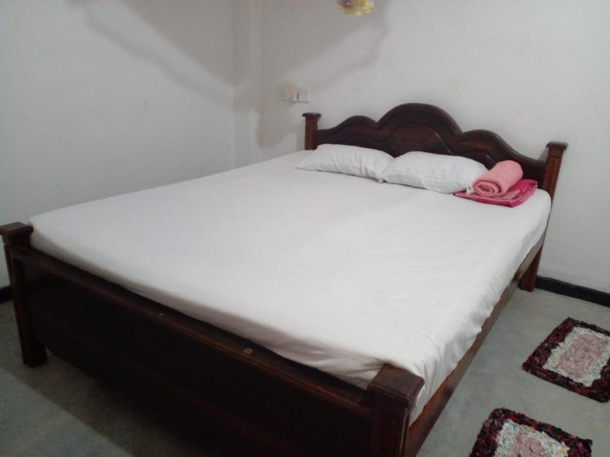 Villa Ameliya - B&B Unawatuna